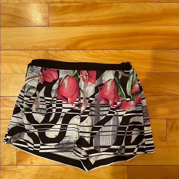 Clover Canyon Shorts Size Xs! Super comfortable & in perfect condition!! - Picture 1 of 3